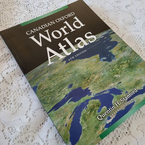 Canadian Oxford World Atlas 6th Edition Quentin H. Stanford General Edition - Picture 2 of 6